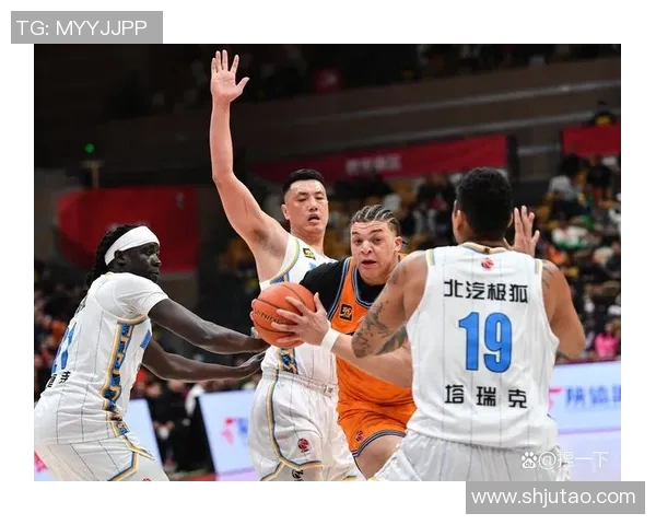 福建队与四川队在CBA赛场的激烈对决精彩瞬间回顾与分析