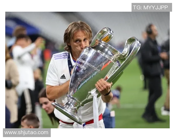 莫德里奇：从克罗地亚小镇走出的足球巨星与传奇之路