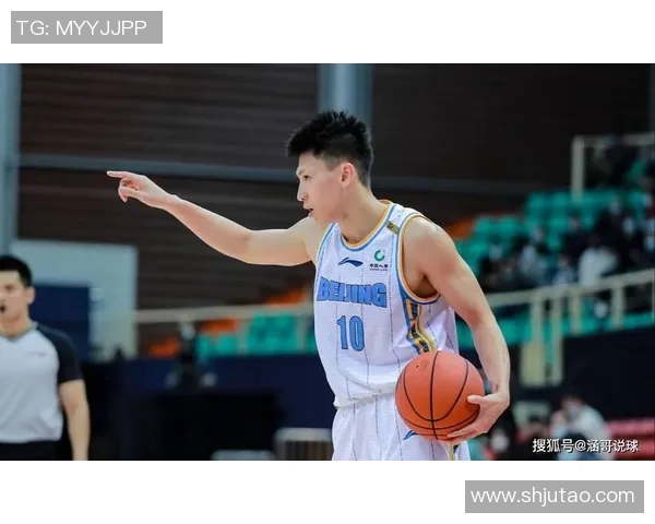 刘晓宇的篮球之路从青涩少年到职业生涯的辉煌蜕变与坚持不懈的奋斗精神 刘晓宇的篮球之路从青涩少年到职业生涯的辉煌蜕变与坚持不懈的奋斗精神