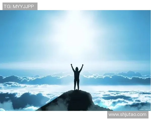 于德豪的成功之路：从平凡到卓越的奋斗历程与启示