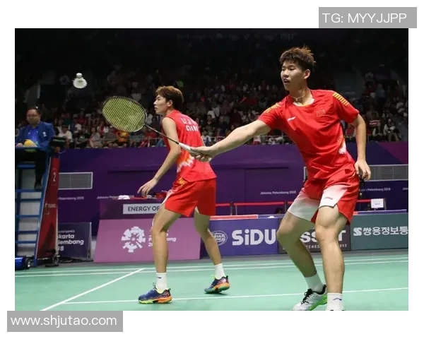 成都羽毛球队的战术解析与控制技巧深度剖析MBA