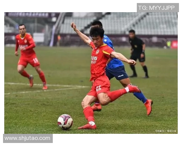 杭州街舞队状态排名创新高引发热议展现团队实力与活力 杭州街舞队状态排名创新高引发热议展现团队实力与活力