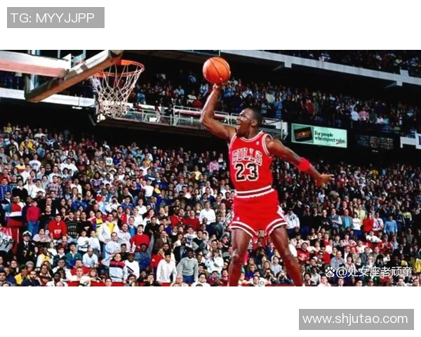 篮球明星落地瞬间的精彩瞬间与背后故事揭秘