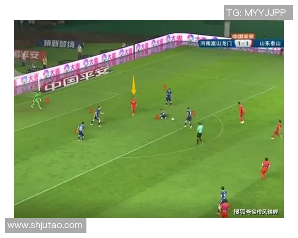 南京与武汉排球队赛后复盘分析比赛经验与战术调整探讨