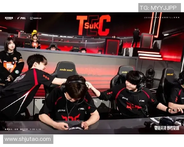 和平精英专题深入分析JDG战队近期状态与表现变化